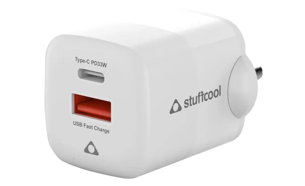 Stuffcool Neutron 33 GaN dual port charger
