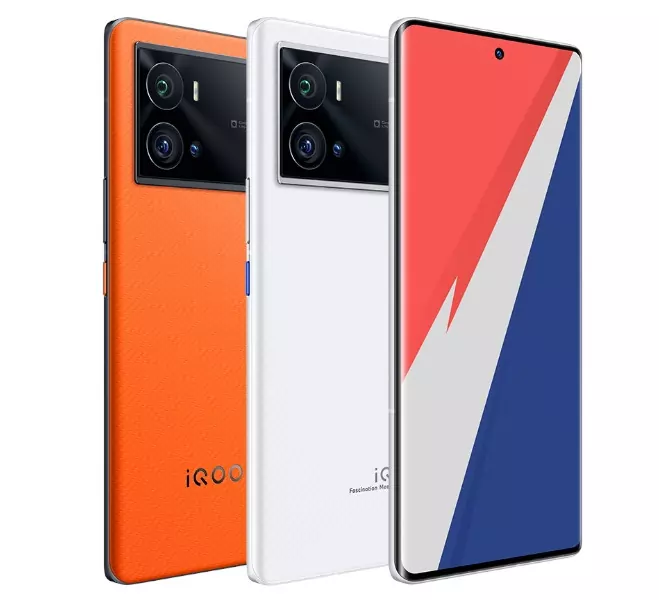 image showing iQOO 9 pro smartphone